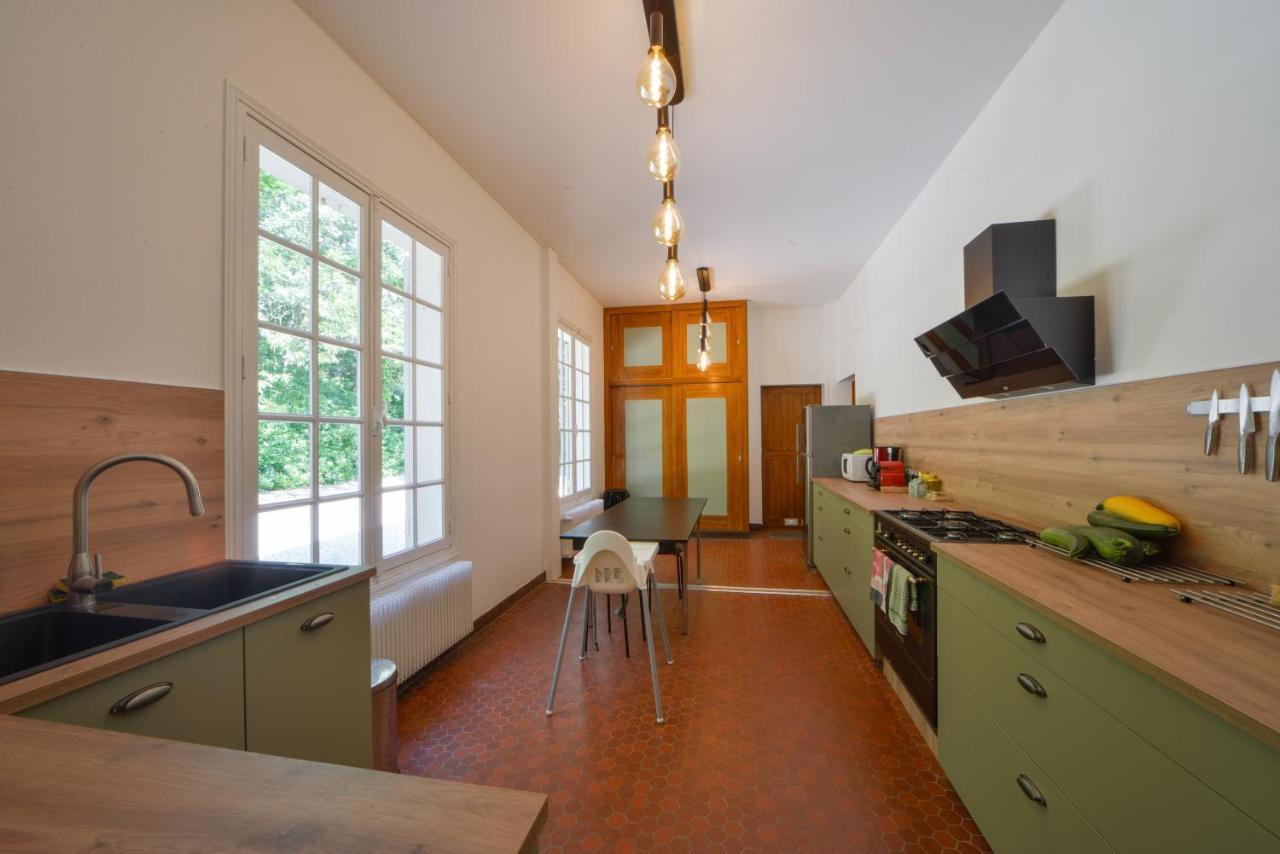 La Genetiere - Grande Maison Avec Etang En Sologne Mery-es-Bois Exterior foto